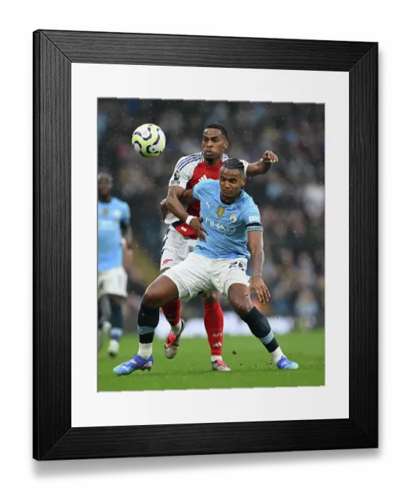 Framed Print : Manchester City FC v Arsenal FC - Premier League Framed Print : Manchester City FC v Arsenal FC - Premier League