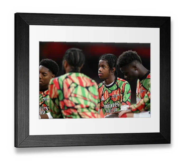 Framed Print : Arsenal v Bolton Wanderers - Carabao Cup Third Round Framed Print : Arsenal v Bolton Wanderers - Carabao Cup Third Round