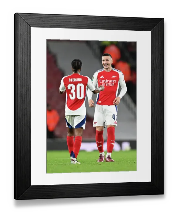Framed Print : Arsenal v Bolton Wanderers - Carabao Cup Third Round Framed Print : Arsenal v Bolton Wanderers - Carabao Cup Third Round