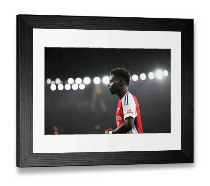 Framed Print : Arsenal v Bolton Wanderers - Carabao Cup Third Round Framed Print : Arsenal v Bolton Wanderers - Carabao Cup Third Round