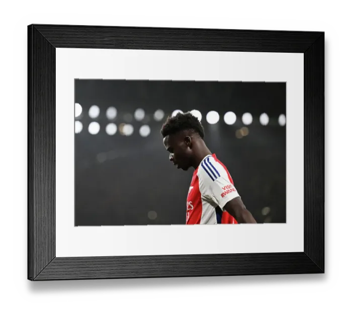 Framed Print : Arsenal v Bolton Wanderers - Carabao Cup Third Round Framed Print : Arsenal v Bolton Wanderers - Carabao Cup Third Round