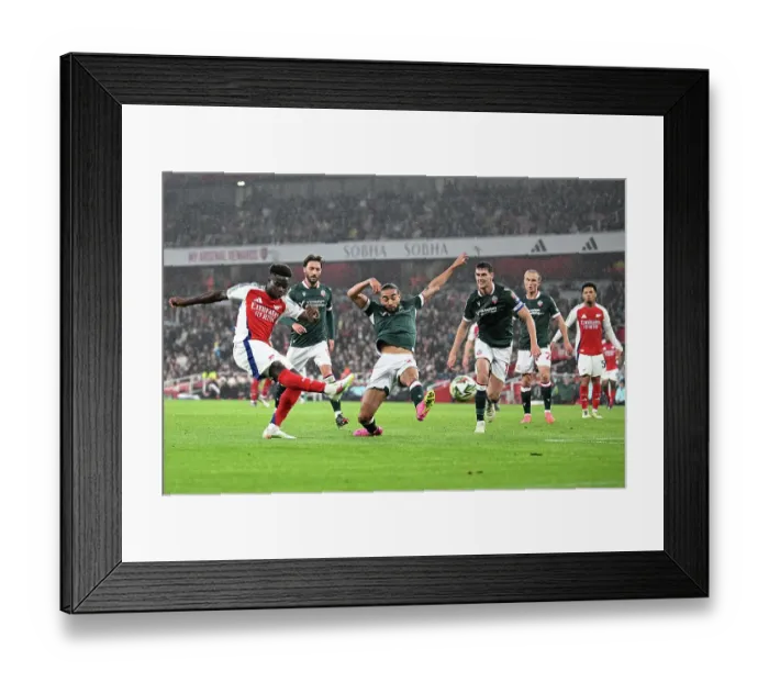 Framed Print : Arsenal v Bolton Wanderers - Carabao Cup Third Round
