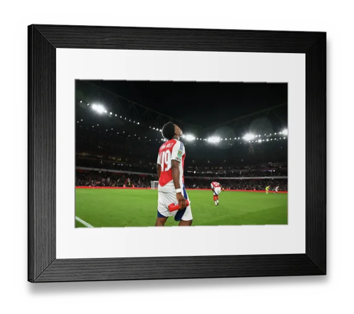 Framed Print : Arsenal v Bolton Wanderers - Carabao Cup Third Round