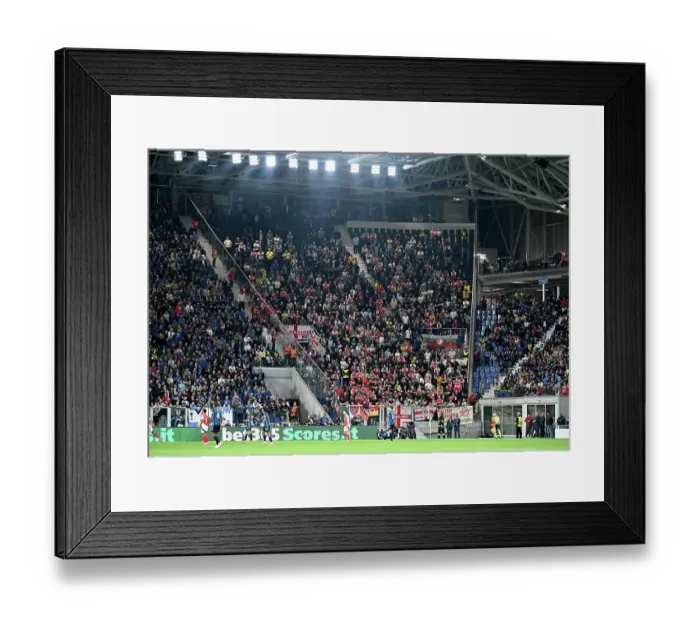 Framed Print : Atalanta BC v Arsenal FC - UEFA Champions League 2024 / 25 League Phase MD1