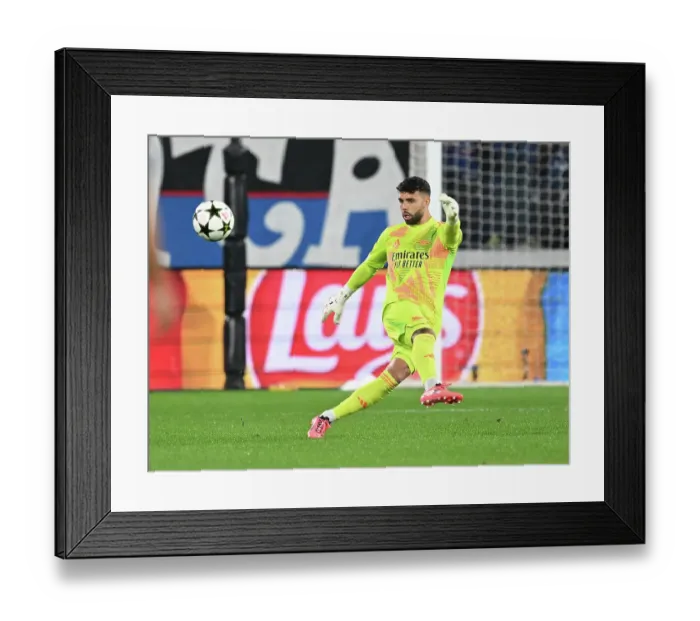 Framed Print : Atalanta BC v Arsenal FC - UEFA Champions League 2024 / 25 League Phase MD1