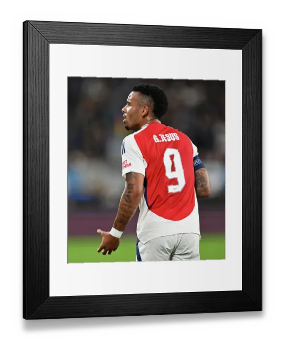 Framed Print : Atalanta BC v Arsenal FC - UEFA Champions League 2024 / 25 League Phase MD1