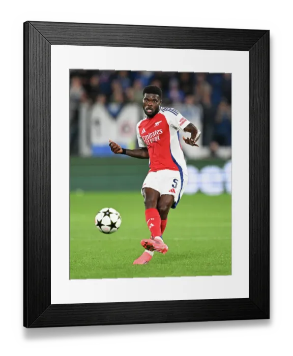 Framed Print : Atalanta BC v Arsenal FC - UEFA Champions League 2024 / 25 League Phase MD1 Framed Print : Atalanta BC v Arsenal FC - UEFA Champions League 2024 / 25 League Phase MD1