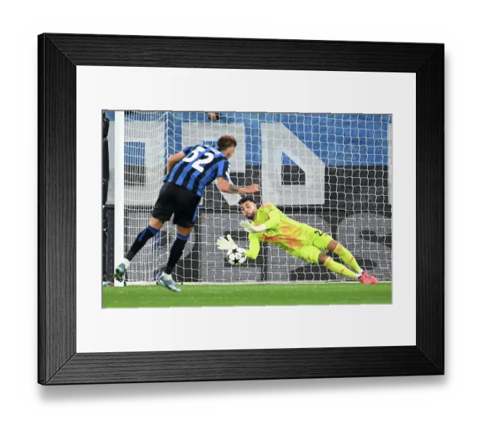 Framed Print : Atalanta BC v Arsenal FC - UEFA Champions League 2024 / 25 League Phase MD1