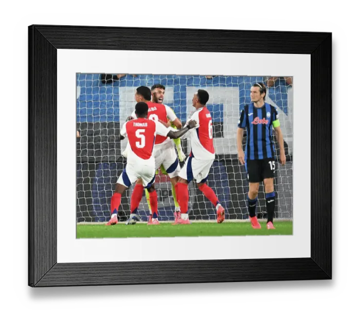 Framed Print : Atalanta BC v Arsenal FC - UEFA Champions League 2024 / 25 League Phase MD1 Framed Print : Atalanta BC v Arsenal FC - UEFA Champions League 2024 / 25 League Phase MD1