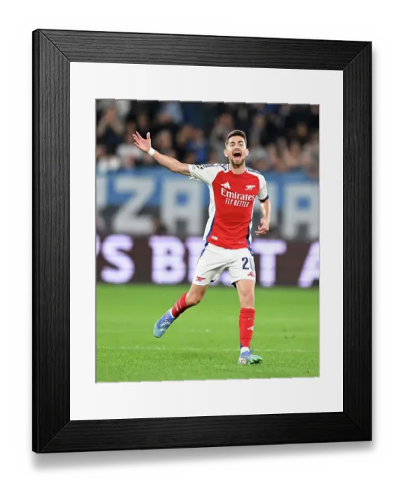 Framed Print : Atalanta BC v Arsenal FC - UEFA Champions League 2024 / 25 League Phase MD1