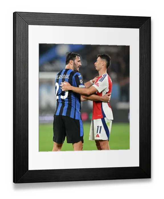 Framed Print : Atalanta BC v Arsenal FC - UEFA Champions League 2024 / 25 League Phase MD1