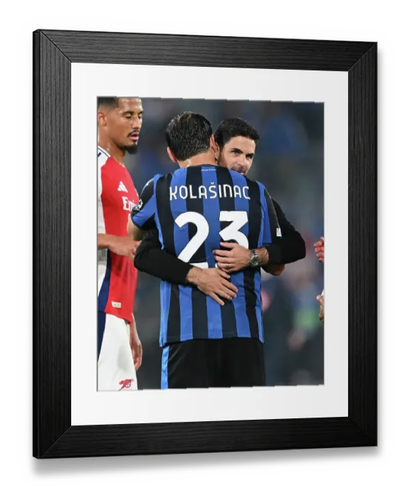 Framed Print : Atalanta BC v Arsenal FC - UEFA Champions League 2024 / 25 League Phase MD1