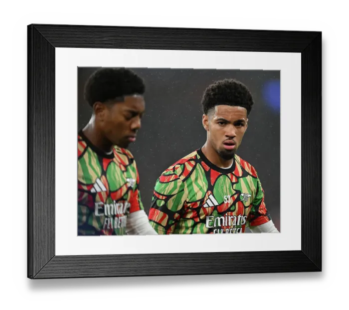 Framed Print : Arsenal FC v Paris Saint-Germain - UEFA Champions League 2024 / 25 League Phase MD2