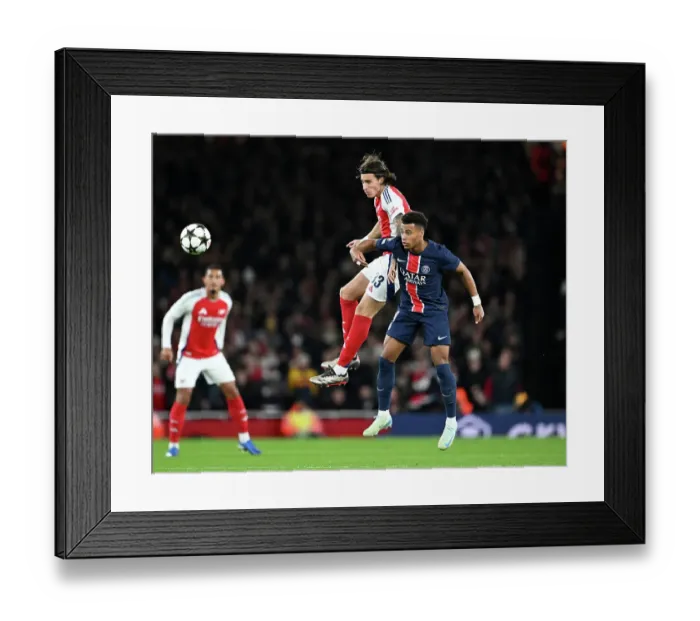 Framed Print : Arsenal FC v Paris Saint-Germain - UEFA Champions League 2024 / 25 League Phase MD2