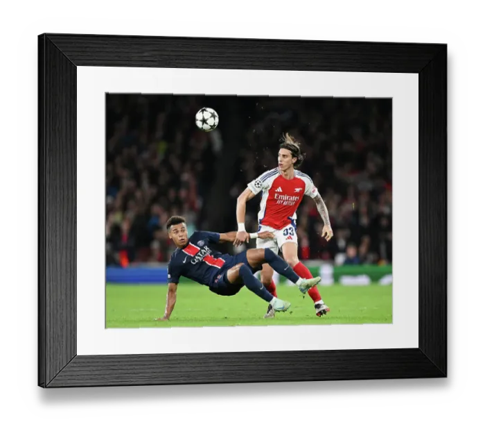 Framed Print : Arsenal FC v Paris Saint-Germain - UEFA Champions League 2024 / 25 League Phase MD2