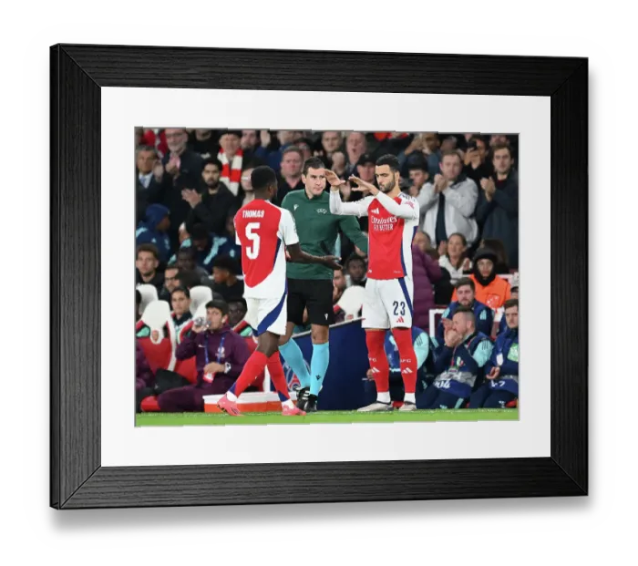 Framed Print : Arsenal FC v Paris Saint-Germain - UEFA Champions League 2024 / 25 League Phase MD2