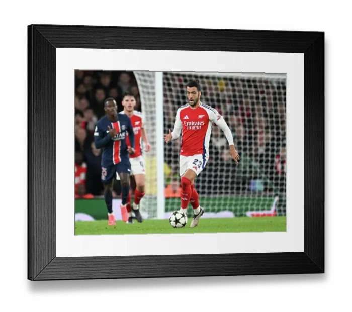 Framed Print : Arsenal FC v Paris Saint-Germain - UEFA Champions League 2024 / 25 League Phase MD2
