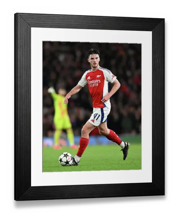 Framed Print : Arsenal FC v Paris Saint-Germain - UEFA Champions League 2024 / 25 League Phase MD2
