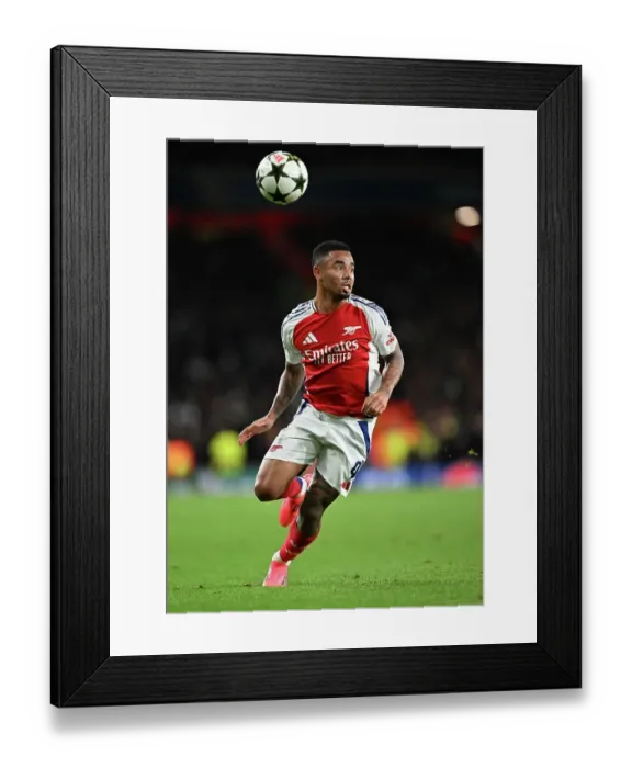 Framed Print : Arsenal FC v Paris Saint-Germain - UEFA Champions League 2024 / 25 League Phase MD2