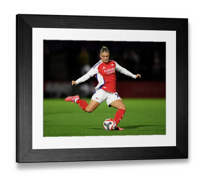Framed Print : Arsenal v Hacken: UEFA Women's Champions League 2nd Round 2nd Leg