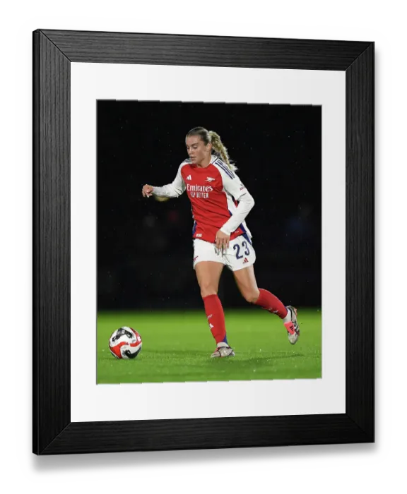 Framed Print : Arsenal v Hacken: UEFA Women's Champions League 2nd Round 2nd Leg