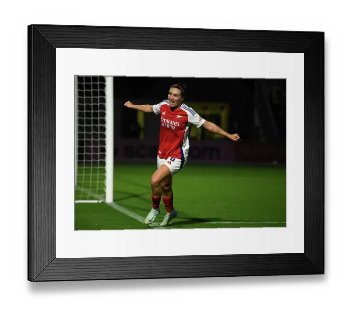 Framed Print : Arsenal v Hacken: UEFA Women's Champions League 2nd Round 2nd Leg Framed Print : Arsenal v Hacken: UEFA Women's Champions League 2nd Round 2nd Leg
