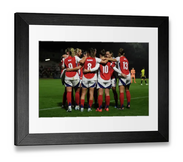 Framed Print : Arsenal v Hacken: UEFA Women's Champions League 2nd Round 2nd Leg Framed Print : Arsenal v Hacken: UEFA Women's Champions League 2nd Round 2nd Leg