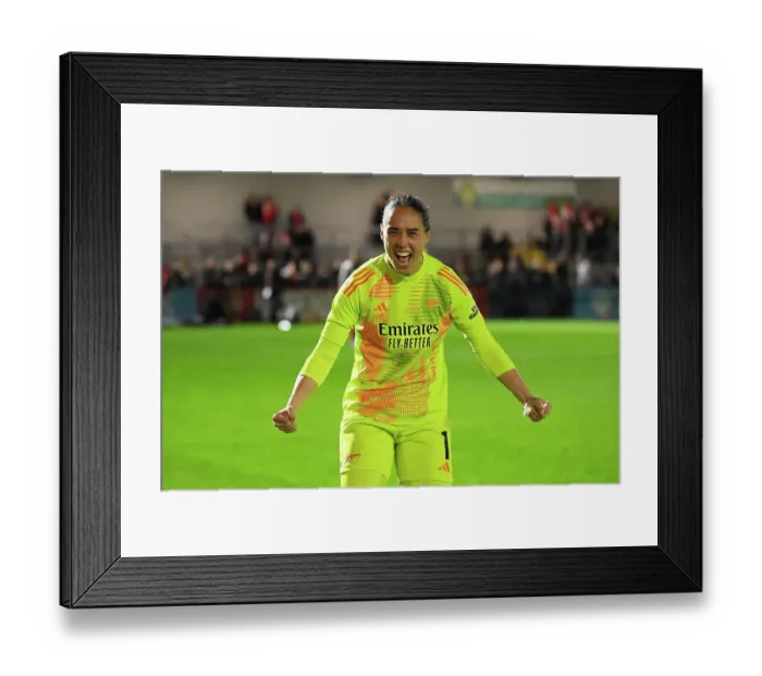 Framed Print : Arsenal v Hacken: UEFA Women's Champions League 2nd Round 2nd Leg Framed Print : Arsenal v Hacken: UEFA Women's Champions League 2nd Round 2nd Leg