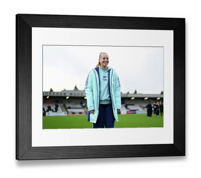 Framed Print : Arsenal v Hacken: UEFA Women's Champions League 2nd Round 2nd Leg Framed Print : Arsenal v Hacken: UEFA Women's Champions League 2nd Round 2nd Leg