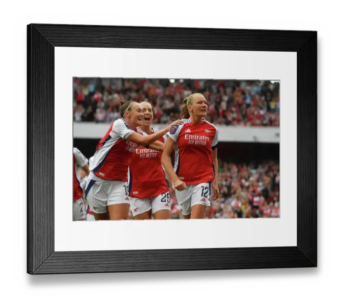 Framed Print : Arsenal v Manchester City - Barclays Women's Super League