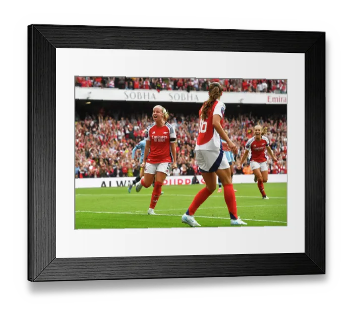 Framed Print : Arsenal v Manchester City - Barclays Women's Super League