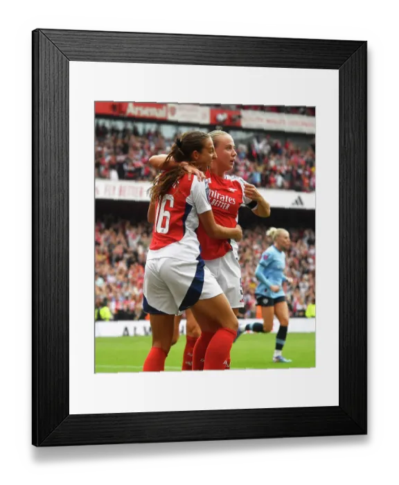 Framed Print : Arsenal v Manchester City - Barclays Women's Super League Framed Print : Arsenal v Manchester City - Barclays Women's Super League