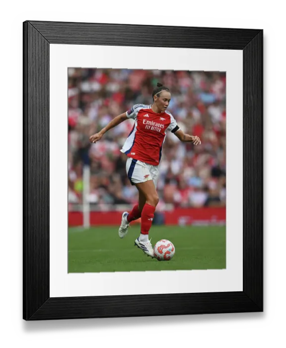 Framed Print : Arsenal v Manchester City - Barclays Women's Super League