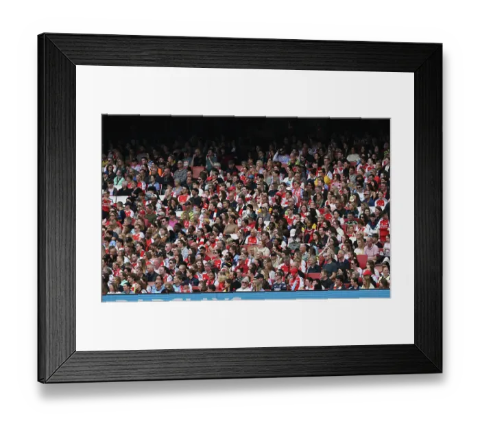 Framed Print : Arsenal v Manchester City - Barclays Women's Super League LONDON, ENGLAND - SEPTEMBER 22: during the Barclays Women's Super League match between Arsenal and Manchester City at Emirates Stadium on September 22, 2024 in London, England Framed Print : Arsenal v Manchester City - Barclays Women's Super League LONDON, ENGLAND - SEPTEMBER 22: during the Barclays Women's Super League match between Arsenal and Manchester City at Emirates Stadium on September 22, 2024 in London, England
