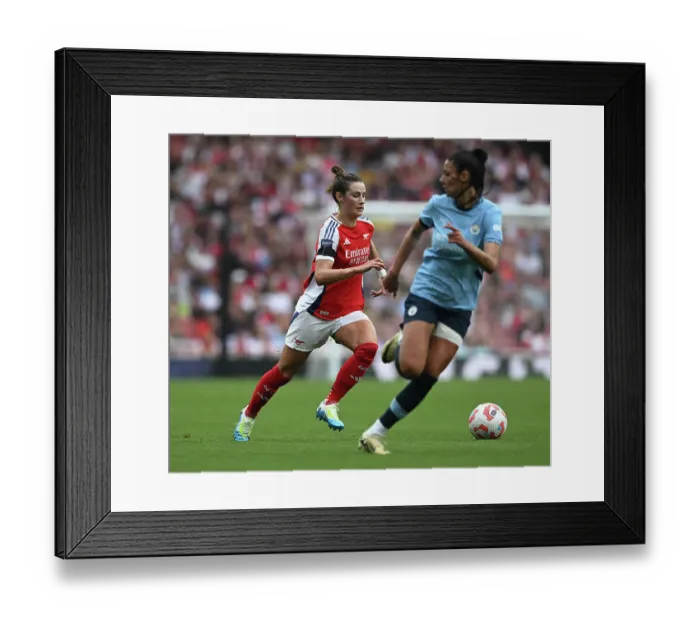 Framed Print : Arsenal v Manchester City - Barclays Women's Super League