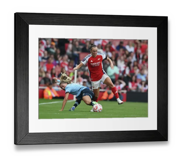Framed Print : Arsenal v Manchester City - Barclays Women's Super League Framed Print : Arsenal v Manchester City - Barclays Women's Super League
