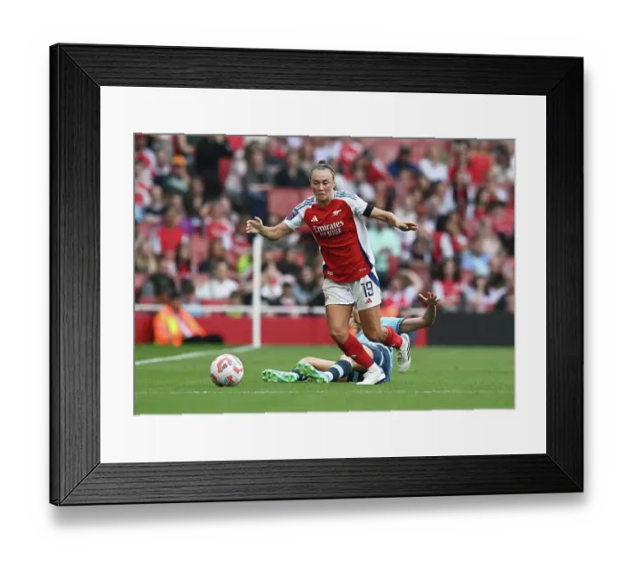 Framed Print : Arsenal v Manchester City - Barclays Women's Super League