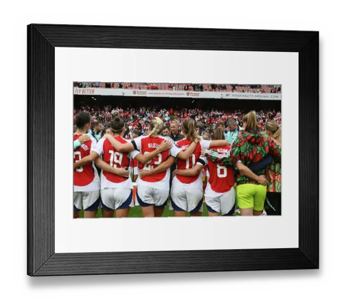 Framed Print : Arsenal v Manchester City - Barclays Women's Super League LONDON, ENGLAND - SEPTEMBER 22: during the Barclays Women's Super League match between Arsenal and Manchester City at Emirates Stadium on September 22, 2024 in London, England Framed Print : Arsenal v Manchester City - Barclays Women's Super League LONDON, ENGLAND - SEPTEMBER 22: during the Barclays Women's Super League match between Arsenal and Manchester City at Emirates Stadium on September 22, 2024 in London, England