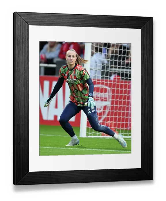 Framed Print : Arsenal v Rosenborg: UEFA Women's Champions League First Round Mini-Tournament Final Framed Print : Arsenal v Rosenborg: UEFA Women's Champions League First Round Mini-Tournament Final