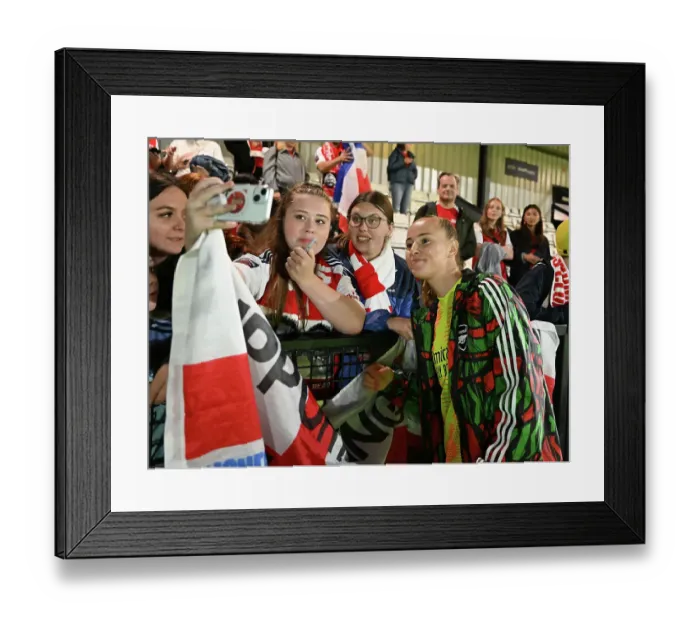 Framed Print : Arsenal v Rosenborg: UEFA Women's Champions League First Round Mini-Tournament Final Framed Print : Arsenal v Rosenborg: UEFA Women's Champions League First Round Mini-Tournament Final