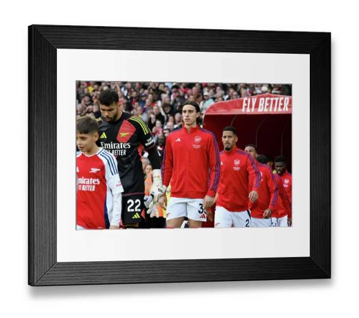 Framed Print : Arsenal FC v Southampton FC - Premier League Framed Print : Arsenal FC v Southampton FC - Premier League