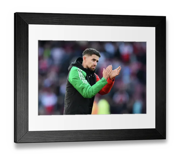 Framed Print : Arsenal FC v Southampton FC - Premier League Framed Print : Arsenal FC v Southampton FC - Premier League