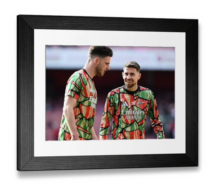 Framed Print : Arsenal FC v Southampton FC - Premier League Framed Print : Arsenal FC v Southampton FC - Premier League