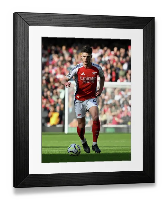 Framed Print : Arsenal FC v Southampton FC - Premier League