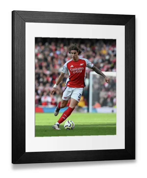 Framed Print : Arsenal FC v Southampton FC - Premier League