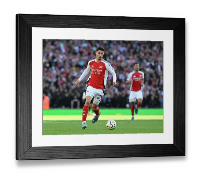 Framed Print : Arsenal FC v Southampton FC - Premier League