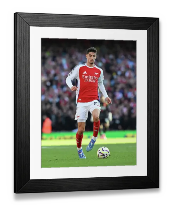Framed Print : Arsenal FC v Southampton FC - Premier League Framed Print : Arsenal FC v Southampton FC - Premier League