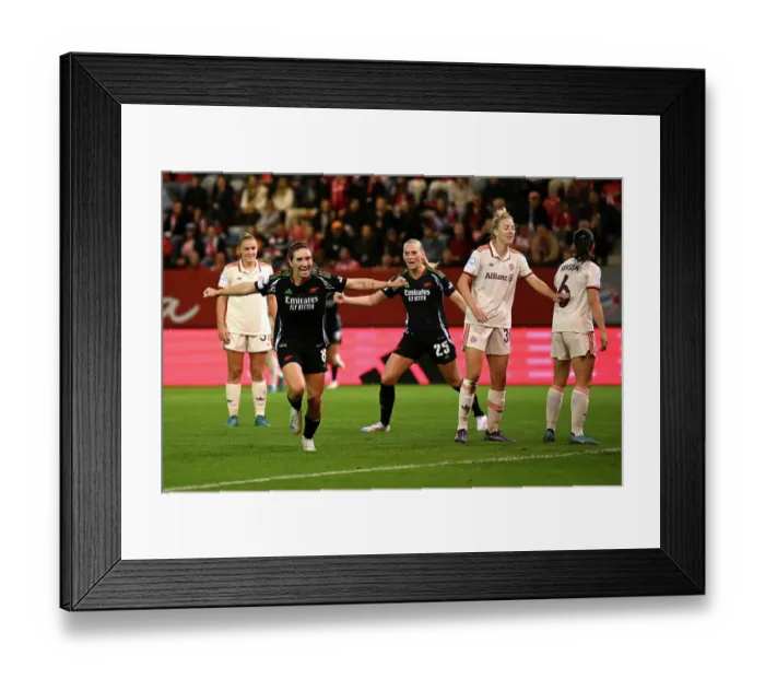 Framed Print : FC Bayern München v Arsenal FC - UEFA Women's Champions League 2024 / 25 Group Stage MD1 FC Bayern Munchen v Arsenal FC - UEFA Women's Champions League 2024 / 25 Group Stage MD1