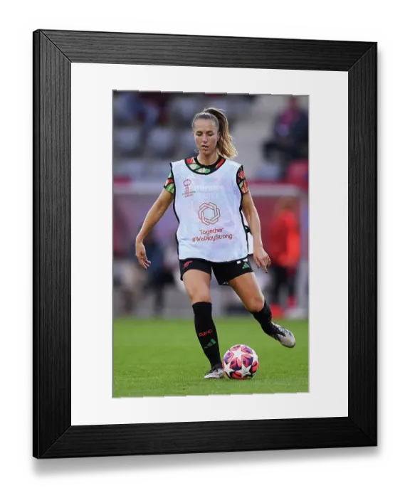 Framed Print : FC Bayern München v Arsenal FC - UEFA Women's Champions League 2024 / 25 Group Stage MD1 FC Bayern Munchen v Arsenal FC - UEFA Women's Champions League 2024 / 25 Group Stage MD1