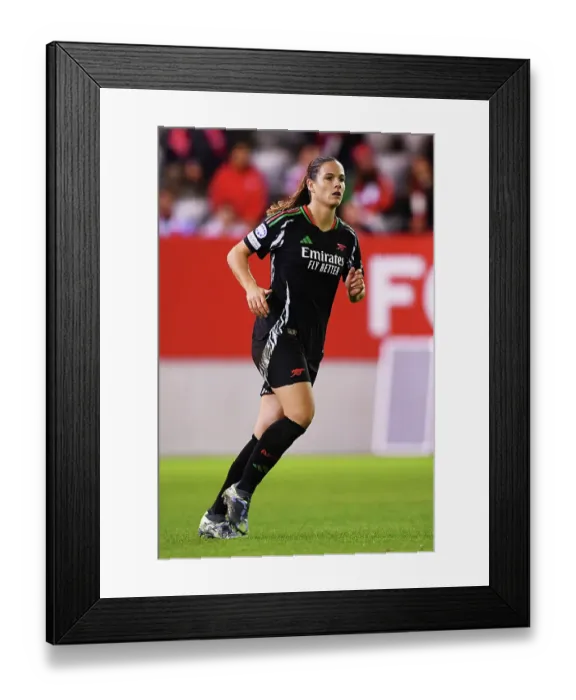 Framed Print : FC Bayern München v Arsenal FC - UEFA Women's Champions League 2024 / 25 Group Stage MD1 FC Bayern Munchen v Arsenal FC - UEFA Women's Champions League 2024 / 25 Group Stage MD1